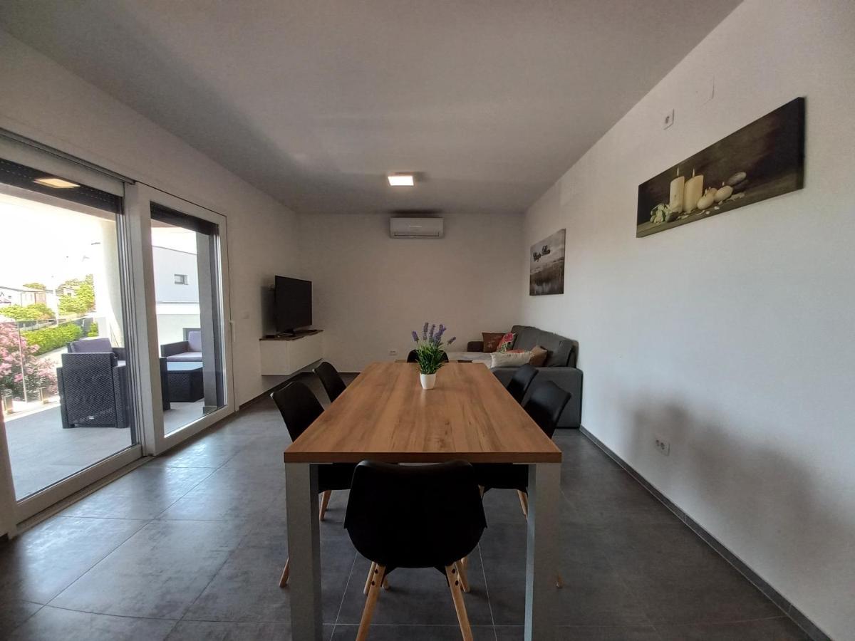 Apartment Martina Vir Eksteriør billede